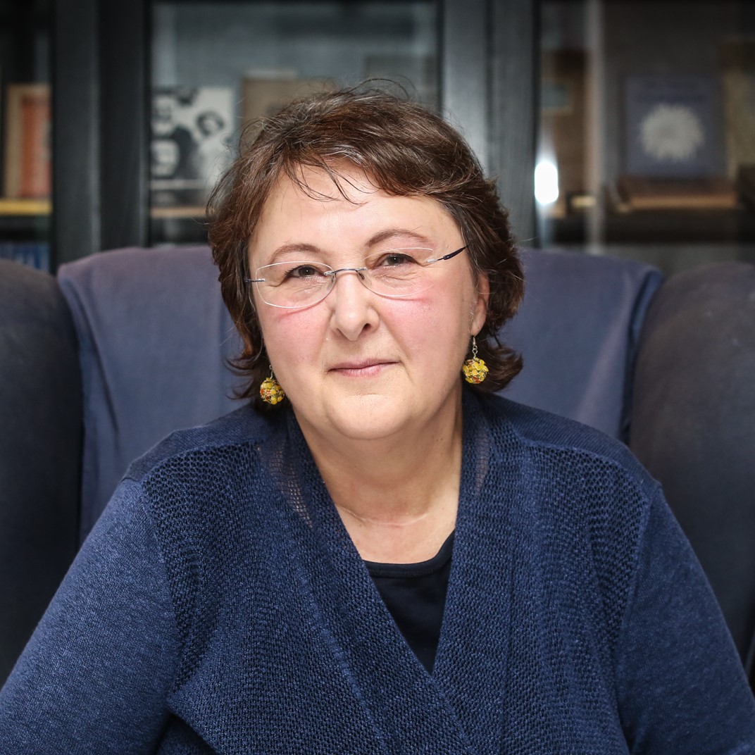Dr. Vesna Leskošek